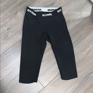 IVY PARK Cropped Leggings